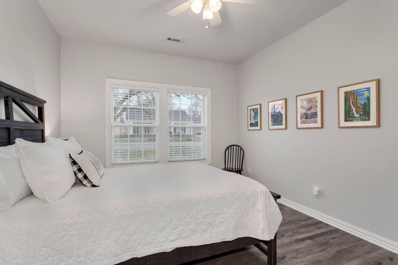 Modern Farmhouse - 2 Minute Bike To Slaughter Pen Trailhead - Dtwn Bentonville Exterior foto
